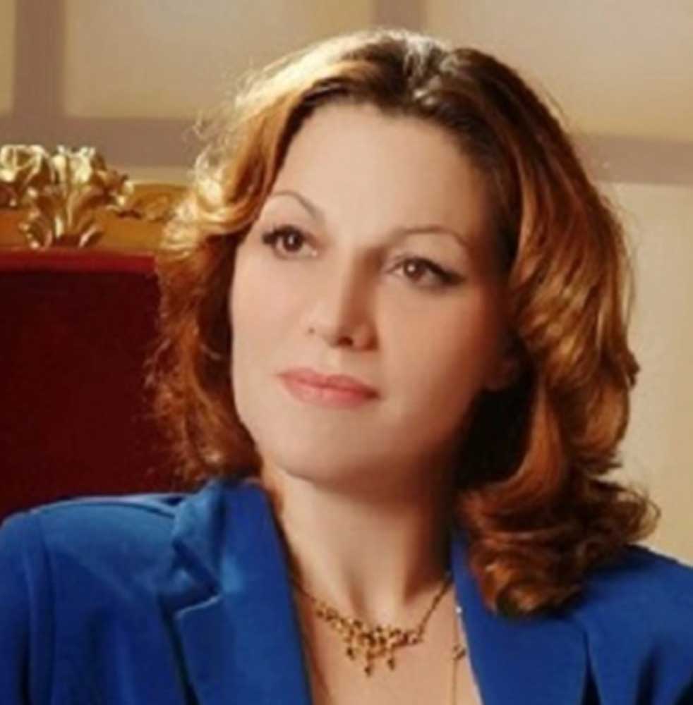 Dr Hala Fendi MBA Professor At UCW Vancouver MBA